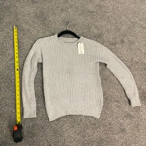 #57 NWT Girls pink republic gray knitted sweater super soft